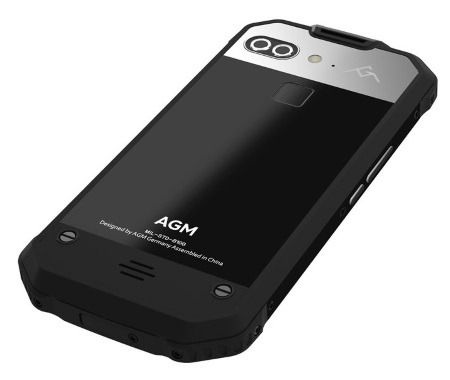 450x380  22 KB. Big one: 800x605  35 KB