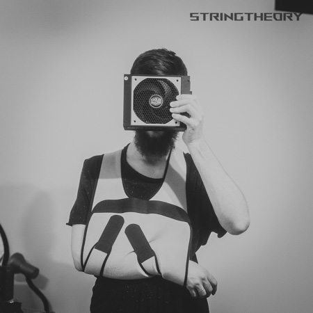 450x450  65 KB. Big one: 1500x1500  647 KB