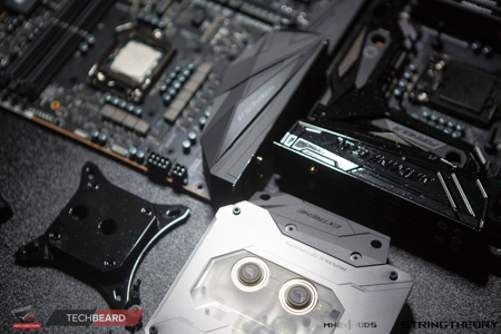 450x300  100 KB. Big one: 1500x1000  567 KB