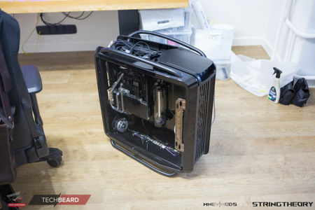 450x300  90 KB. Big one: 1500x1000  490 KB