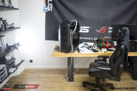 450x300  90 KB. Big one: 1500x1000  474 KB