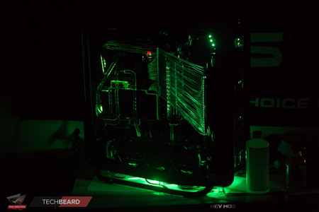 450x300  67 KB. Big one: 1500x1000  372 KB