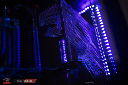 450x300  102 KB. Big one: 1500x1000  514 KB