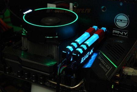 450x301  41 KB. Big one: 1500x1004  109 KB