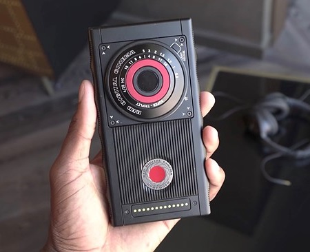 450x366  48 KB. Big one: 590x366  43 KB