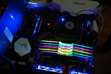 450x301  49 KB. Big one: 1500x1004  142 KB