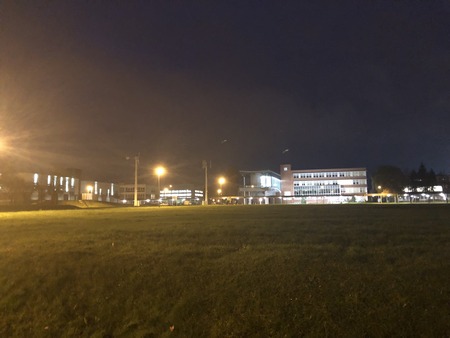 450x338  35 KB. Big one: 4032x3024  2575 KB