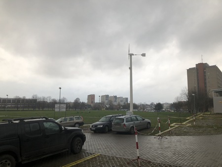 450x338  41 KB. Big one: 4032x3024  1829 KB