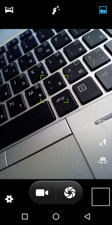 225x450  170 KB. Big one: 640x1280  760 KB