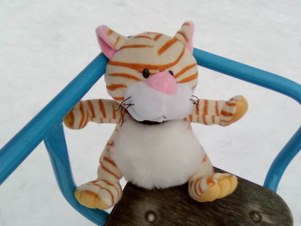 440x330  33 KB. Big one: 2560x1920  1122 KB