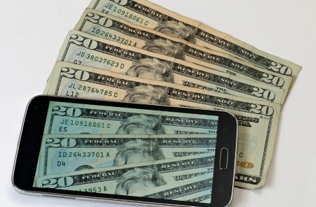 450x296  60 KB. Big one: 970x546  145 KB