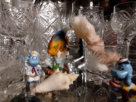 450x338  85 KB. Big one: 4000x3000  4758 KB