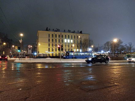 440x330  38 KB. Big one: 4608x3456  6997 KB