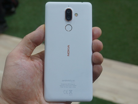 450x338  75 KB. Big one: 1400x1050  344 KB