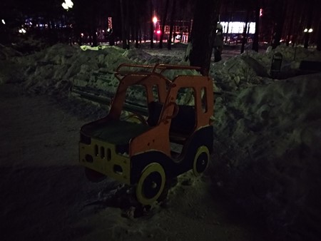 450x338  39 KB. Big one: 4000x3000  2194 KB