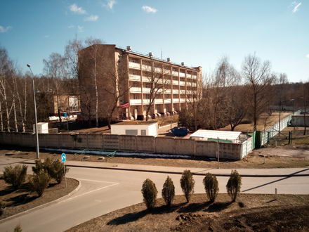 440x330  48 KB. Big one: 4160x3120  4761 KB