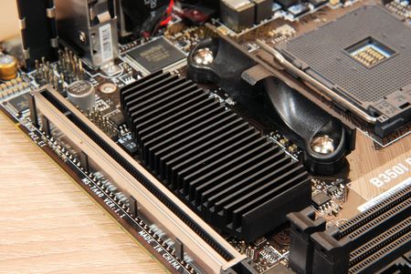 450x301  43 KB. Big one: 1500x1004  287 KB