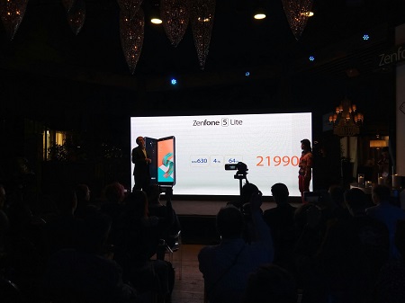 450x337  33 KB. Big one: 2080x1560  263 KB