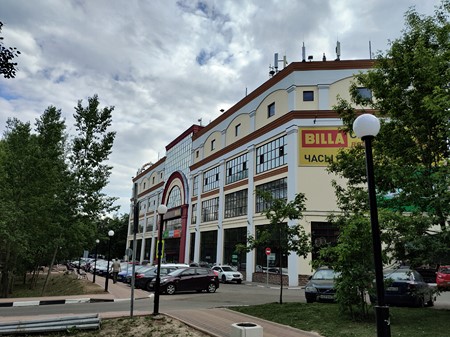 450x337  64 KB. Big one: 4032x3016  5635 KB