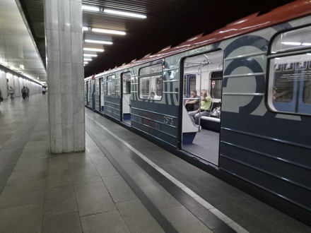 440x330  39 KB. Big one: 4160x3120  4349 KB