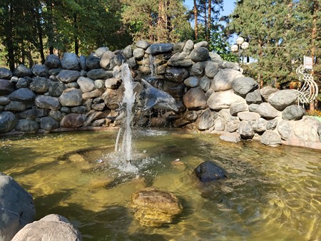 450x338  74 KB. Big one: 4032x3024  6409 KB