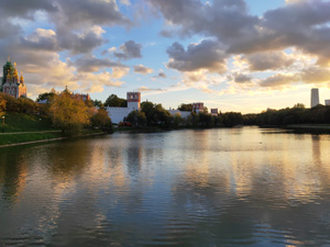 300x225  30 KB. Big one: 4608x3456  5391 KB