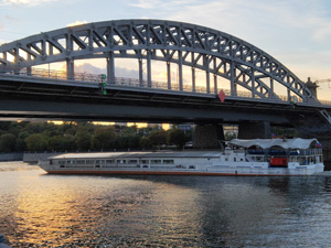 300x225  38 KB. Big one: 4608x3456  5385 KB