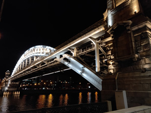 300x225  30 KB. Big one: 4608x3456  3796 KB