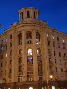 225x300  29 KB. Big one: 3024x4032  2488 KB