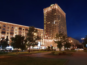 300x225  30 KB. Big one: 4032x3024  3864 KB