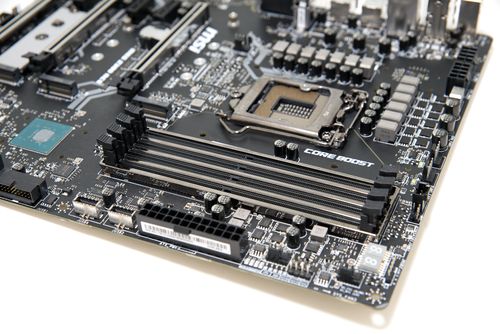 500x334  51 KB. Big one: 2500x1668  733 KB