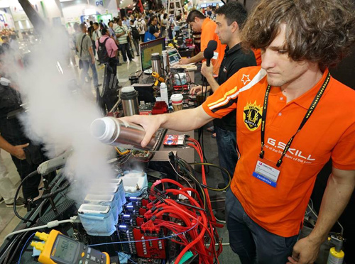 500x372  128 KB. Big one: 960x640  342 KB