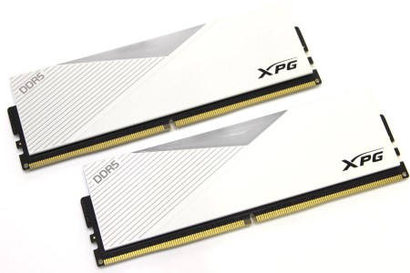 450x300  25 KB. Big one: 1500x1001  178 KB