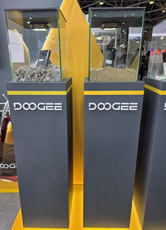 326x450 54 KB. Big one: 1088x1500 399 KB