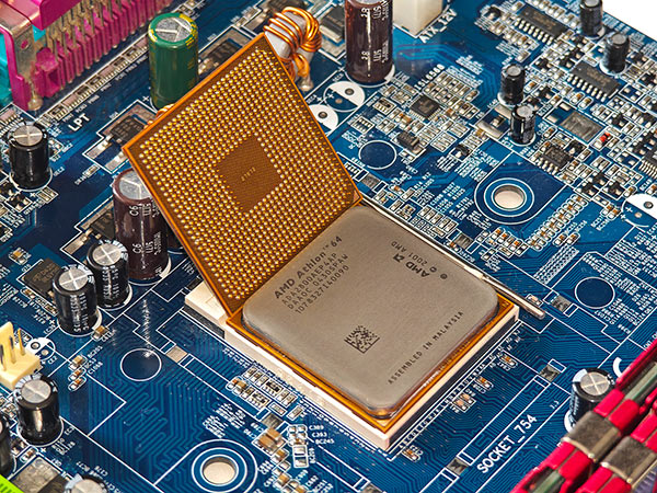 600x450  151 KB. Big one: 1400x1050  593 KB