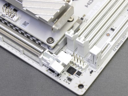 450x338  50 KB. Big one: 1500x1126  362 KB