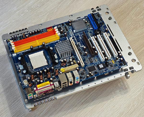 600x486  101 KB. Big one: 1500x1216  534 KB