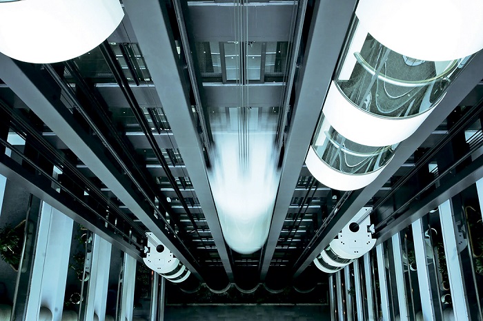 В Подмосковье начались испытания современного высокоскоростного лифта