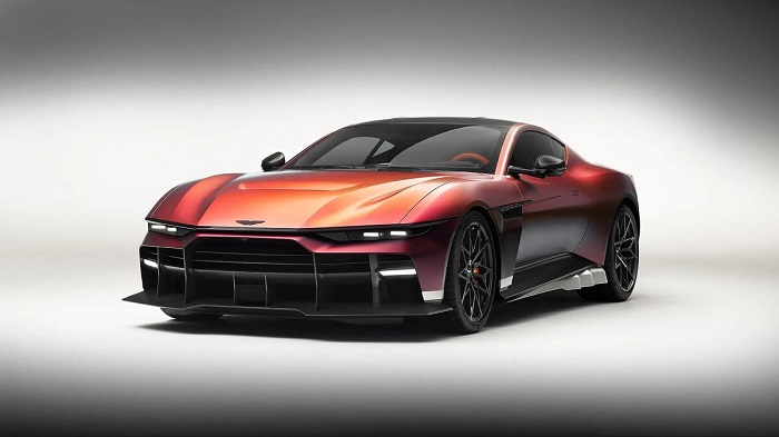 Купе Aston Martin Valen стало самым мощным в мире автомобилем с передним расположением двигателя