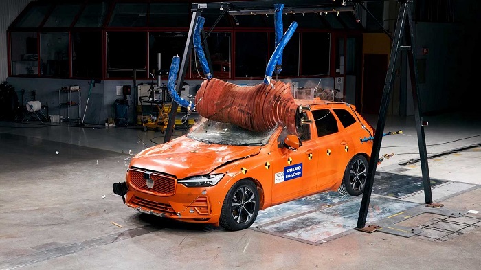 Volvo поведала об используемом при краш-тестах манекене лося