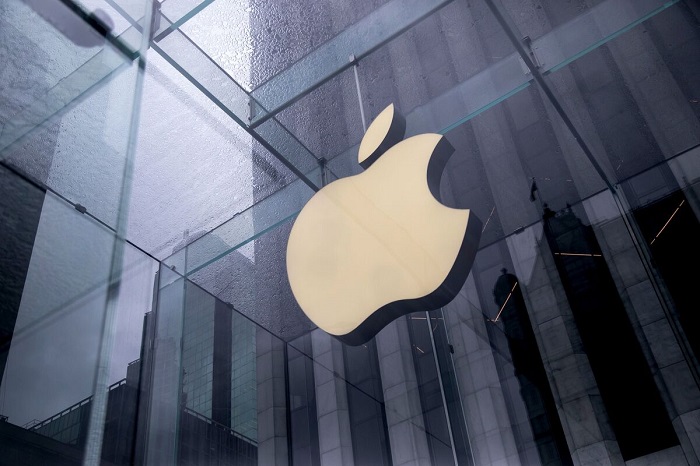 ФАС возбудила в отношении Apple дело из-за отказа предустанавливать Max и RuStore на iOS-устройства