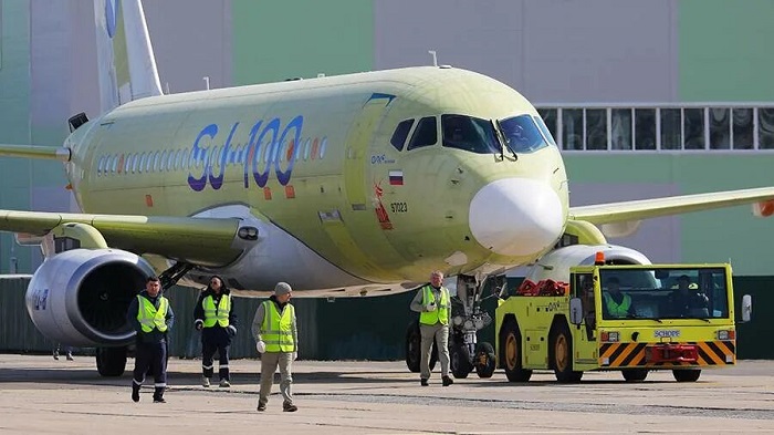 Авиалайнеры SJ-100 будут производиться в Индии для обеспечения внутренних потребностей страны