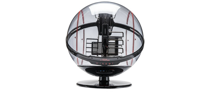 In Win WinBot | Фото: CNET