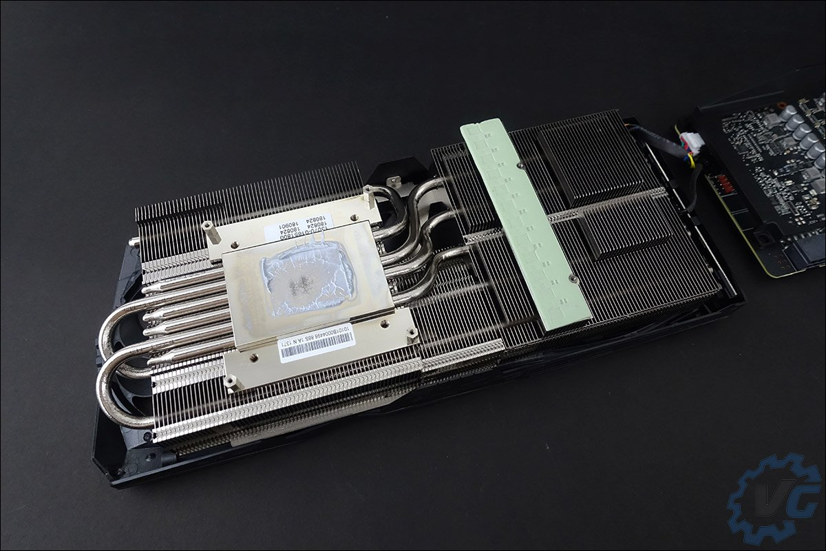 https://vonguru.fr/wp-content/uploads/2018/11/rtx-2080-ti-asus-vonguru-22.jpg