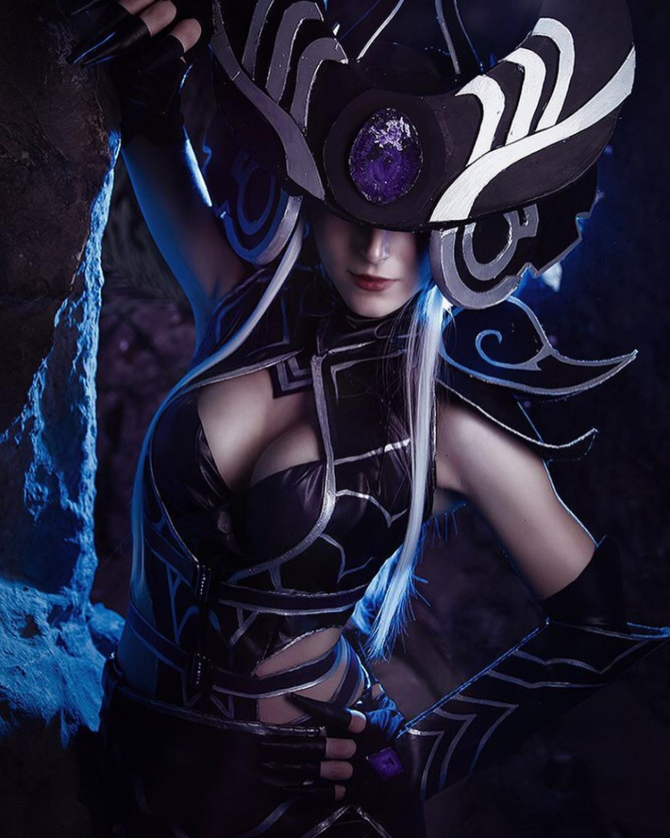 Возбуждающий воскресный косплей для борьбы с зимней хандрой Возбуждающий воскресный косплей для борьбы с зимней хандрой