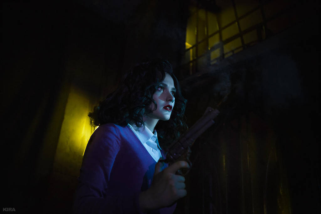 Bioshock cosplay: Doctor Tenenbaum (12) by MissTaffy