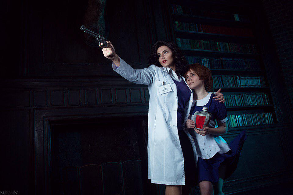 Brigid Tenenbaum and Little sister cosplay by MissTaffy