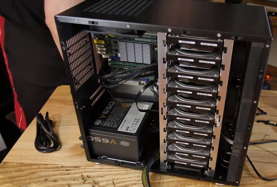 мощные компьютеры для майнинга, серверная